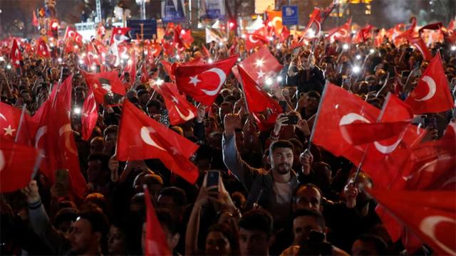 Đảng đối lập Thổ Nhĩ Kỳ giành chiến thắng bầu cử địa phương