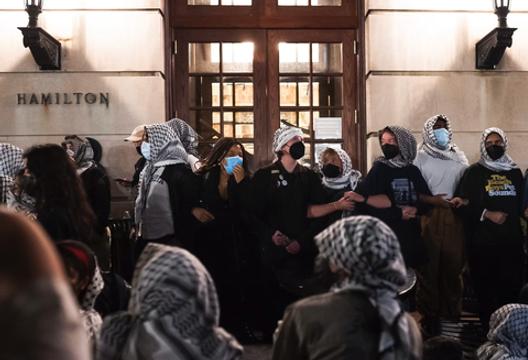 Nhà Trắng lên án hình thức biểu tình không ôn hoà của sinh viên 