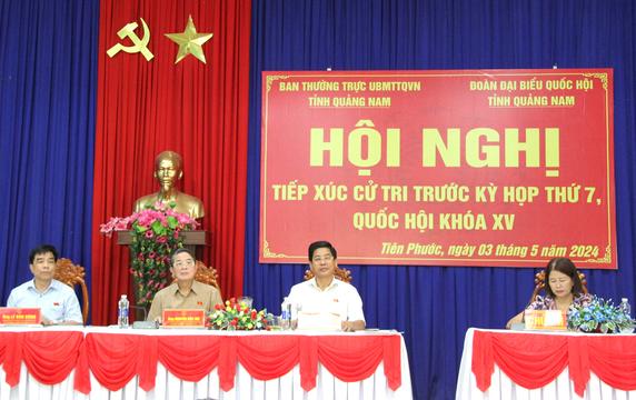 Phó Chủ tịch Quốc hội Nguyễn Đức Hải tiếp xúc cử tri Quảng Nam 