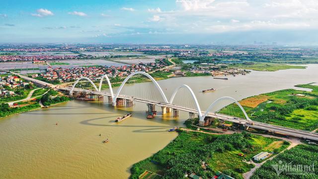 Cây cầu hình rồng cuộn gần 2.000 tỷ đồng ở Bắc Ninh sắp thông xe
