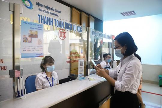 Người Việt chi tiền túi cho y tế cao gấp đôi khuyến cáo