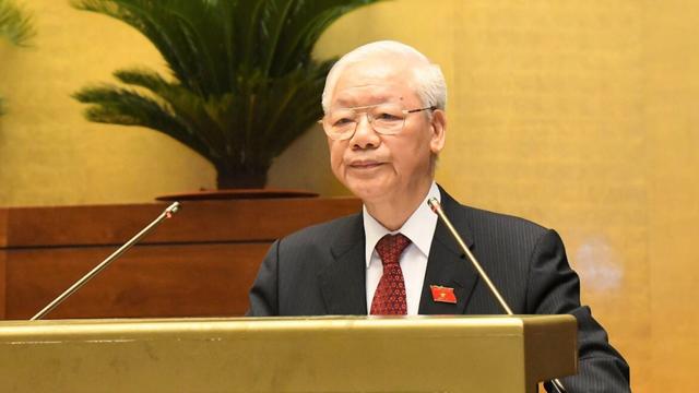 Tổng Bí thư Nguyễn Phú Trọng họp Bộ Chính trị, Ban Bí thư xem xét, thi hành kỷ luật cán bộ