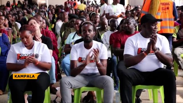 Nhà thờ ở Uganda phá kỷ lục Guinness thế giới về thời gian vỗ tay
