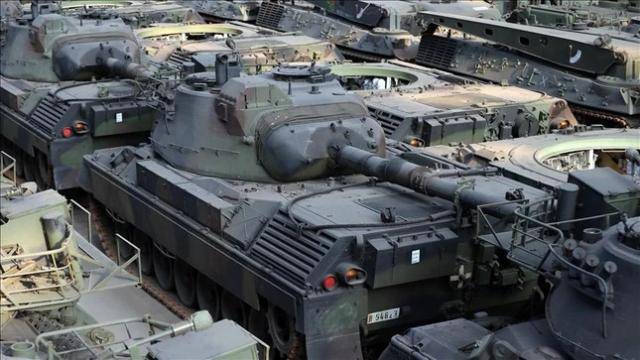 Ukraine nhận được lô xe tăng Leopard-1 đầu tiên