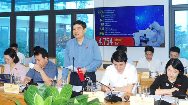 Đoàn giám sát của UBTVQH làm việc với Đại học Quốc gia Hà Nội 
