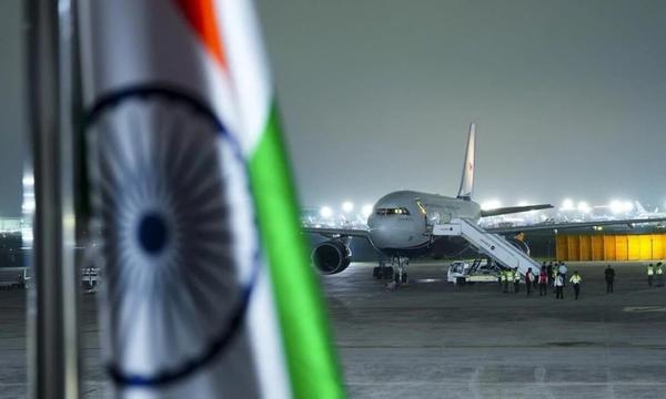 Máy bay chở Thủ tướng Canada bị hỏng tại Ấn Độ
