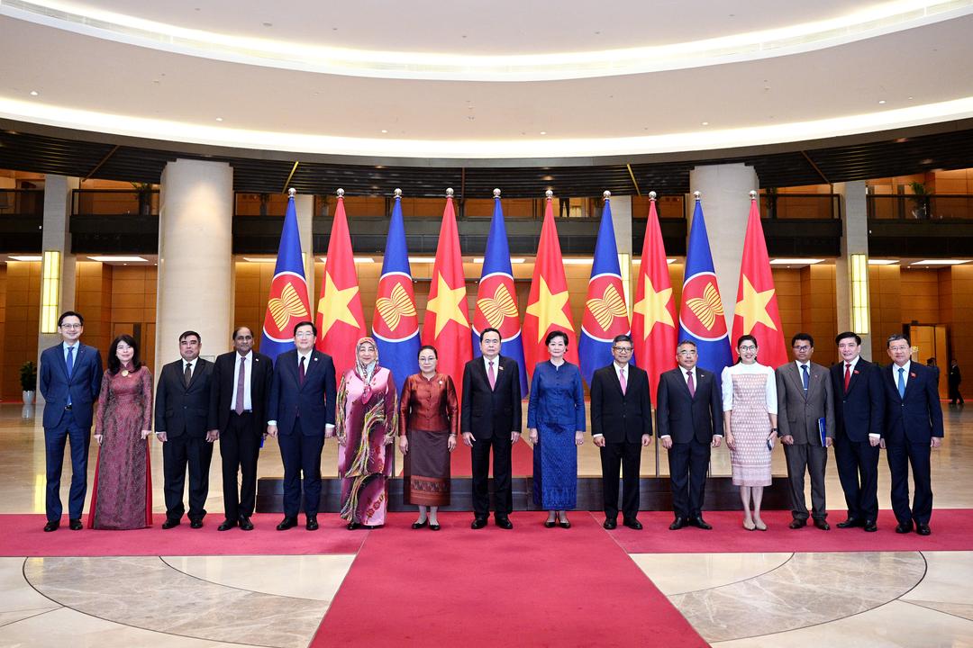 Chủ tịch Quốc hội tiếp các đại sứ, đại biện các nước ASEAN và Timor-Leste