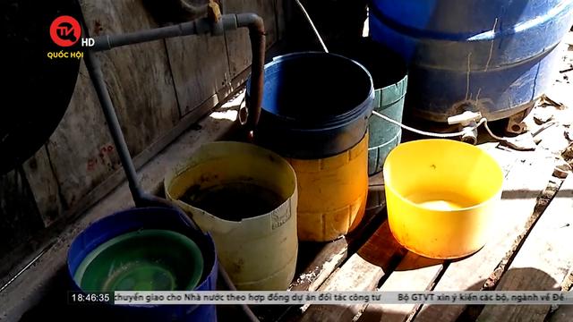 Cà Mau: Người dân khốn đốn vì "ba bốn ngày mới có nước một lần"