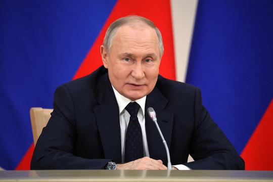 Ông Putin nhận hơn 2 triệu câu hỏi trước họp báo thường niên