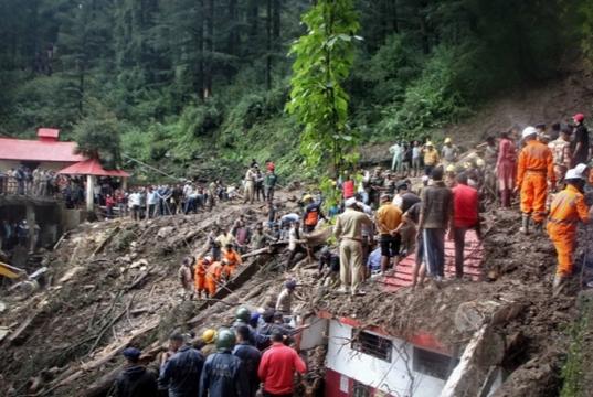 Ấn Độ: Lũ quét, sạt lở đất khiến hơn 65 người thiệt mạng và mất tích
