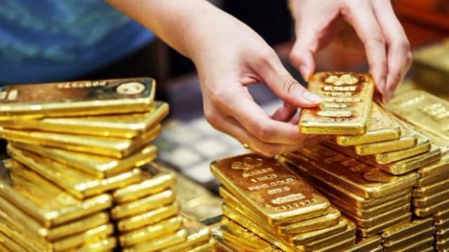 11 thành viên trúng thầu mua 12.300 lượng vàng trong phiên ngày 16/5
