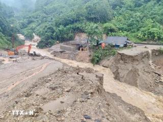 Mưa lớn gây ngập lụt và sạt lở tại Yên Bái, Cao Bằng