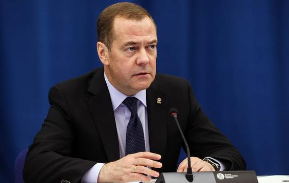 Ông Medvedev tuyên bố phương Tây kiếm tiền từ xung đột Ukraine