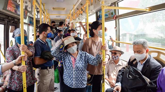 Hà Nội: Ban hành quy tắc ứng xử trên xe buýt