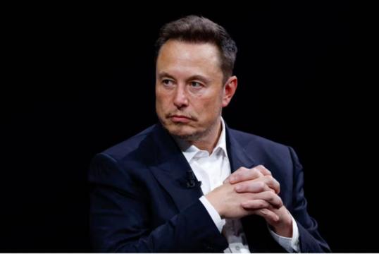 Elon Musk bị chỉ trích vì ủng hộ thông tin bài Do Thái