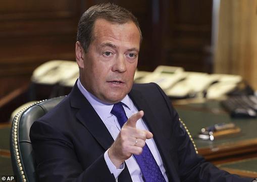 Ông Medvedev: Xung đột Ukraine có thể kéo dài hàng chục năm