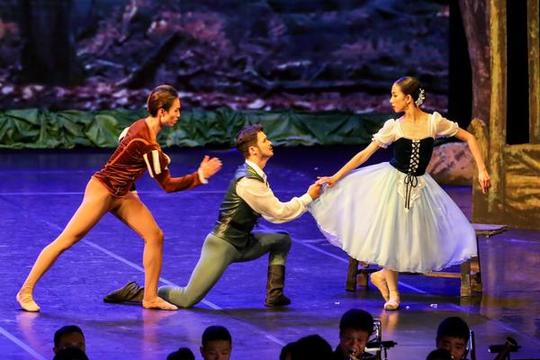 Lần thứ 2 công diễn vở ba lê Giselle tại Nhà hát Hồ Gươm 