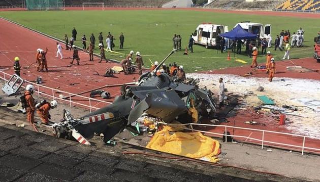 Xem xét lỗi phi công trong vụ trực thăng quân sự Malaysia đâm nhau