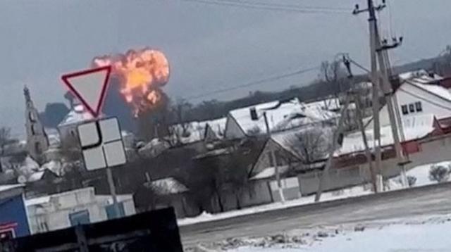 Nga cáo buộc Kiev bắn rơi máy bay chở 65 tù binh Ukraine 