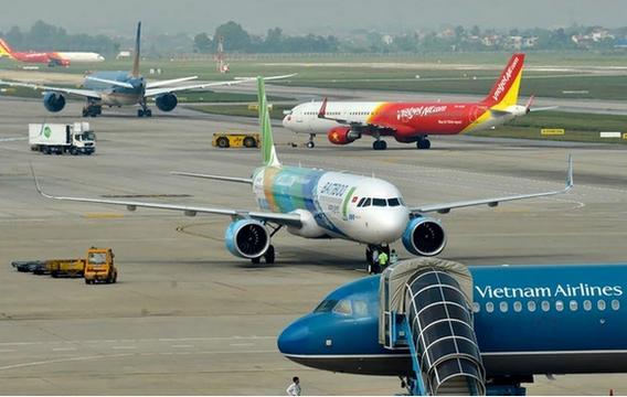 Du lịch quốc tế tăng vì giá bay nội địa quá cao