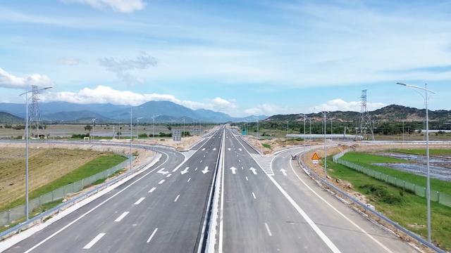 Cao tốc cuối cùng nối TPHCM - Nha Trang thông xe 
