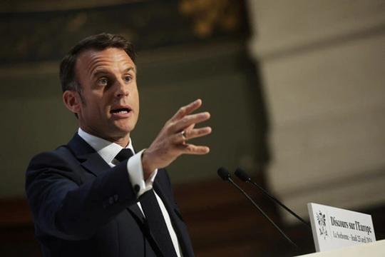 Tổng thống Pháp cảnh báo "tương lai lụi tàn" của châu Âu 