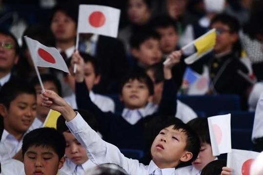 Số trẻ sơ sinh ở Nhật Bản giảm 8 năm liên tiếp, xuống thấp kỷ lục