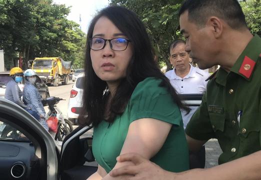 Cô giáo Lê Thị Dung ra tù sau 15 tháng chấp hành án

