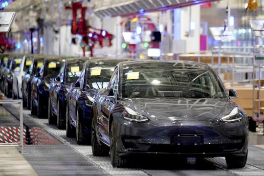 Tesla tăng cường phát triển xe điện tại Trung Quốc