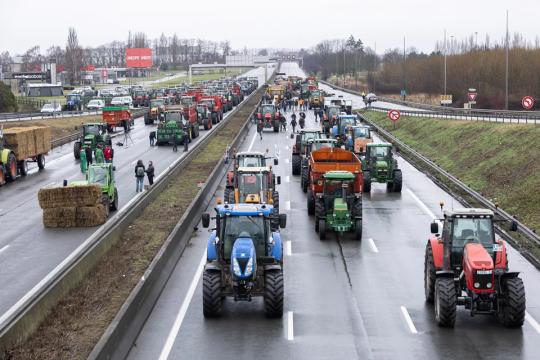 Tiếp nối Pháp, nông dân Bỉ biểu tình phản đối luật nông nghiệp EU 