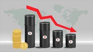 Giá dầu giảm do số ca Covid-19 của Trung Quốc tăng trở lại