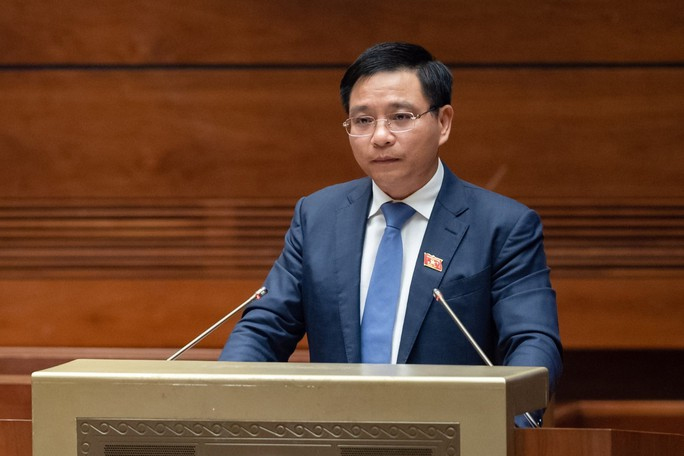 Bộ trưởng Nguyễn Văn Thắng gợi ý Bắc Giang dùng tiền bán vải để làm đường