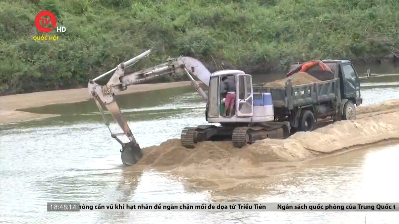 Bình Định: Sạt lở bờ sông La Tinh là do người dân nuôi vịt?