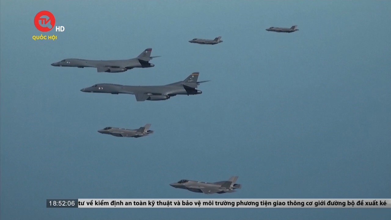 Máy bay ném bom chiến lược B-1B của Mỹ tham gia tập trận tại Hàn Quốc