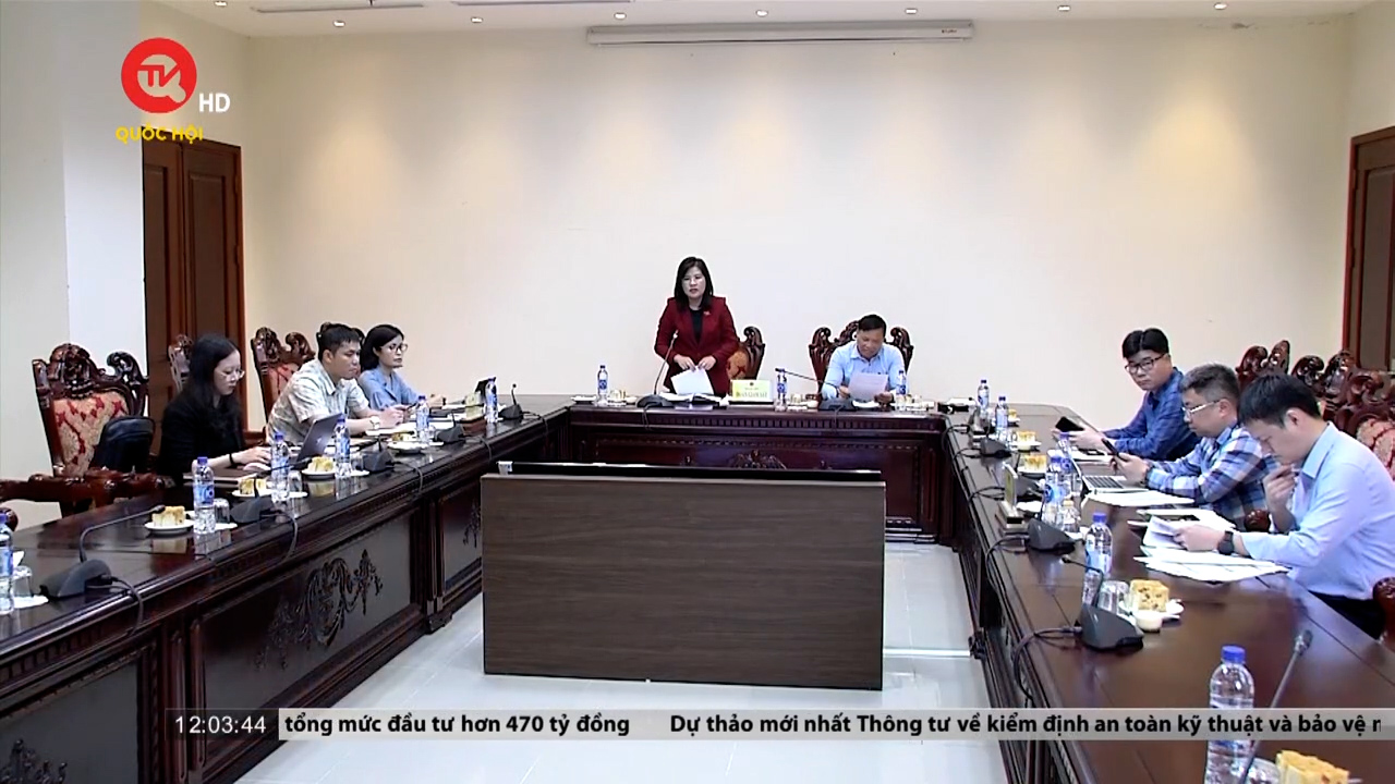 Đoàn giám sát chuyên đề của Quốc hội làm việc với UBND tỉnh Quảng Nam