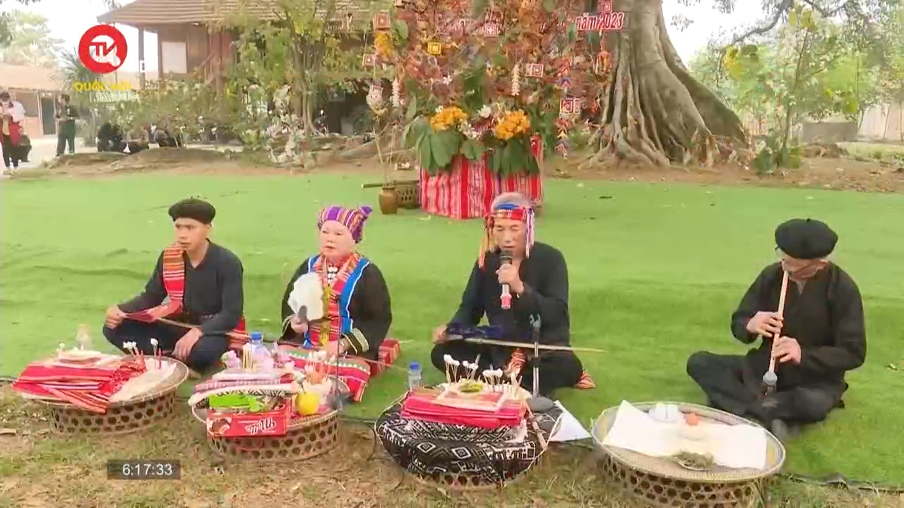 Giữ gìn nét đẹp văn hoá Lễ hội Hết Chá của người Thái Trắng