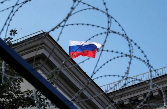 EU thông qua gói trừng phạt thứ 8 đối với Nga