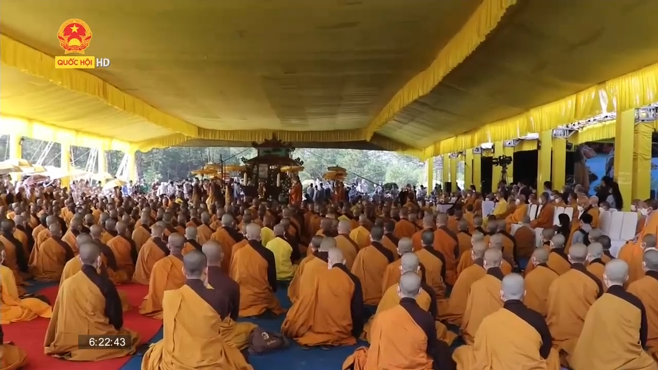 Lễ Trà tỳ Thiền sư Thích Nhất Hạnh tại Thành phố Huế