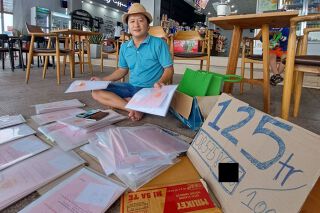 Vụ giám đốc bày bán hơn 100 sổ đỏ trên vỉa hè: Lãnh đạo Bình Thuận lên tiếng