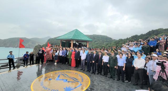 Lễ chào cờ đặc biệt ngày đầu năm mới 2024 tại Phú Yên 
