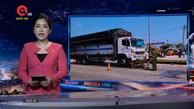 Quảng Ngãi: Ôtô tải va chạm xe đạp điện khiến hai nữ sinh tử vong