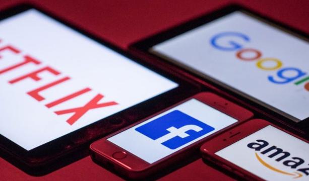 Facebook, Google và các 'ông lớn' nộp thuế hơn 11.000 tỷ đồng
