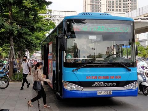 Hà Nội triển khai thẻ vé xe buýt điện tử liên thông từ ngày 15/11
