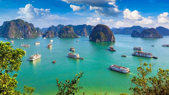 Vịnh Hạ Long lọt danh sách top 51 điểm đến đẹp nhất thế giới
