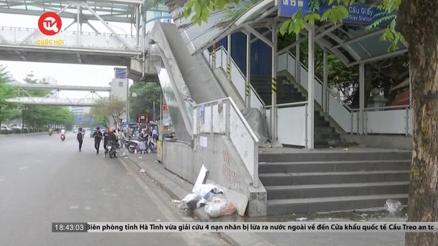 Tuyến đường sắt đô thị Nhổn - Ga Hà Nội chưa hoạt động đã nhếch nhác