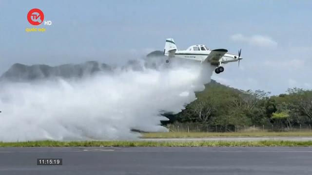 Colombia triển khai các máy bay cứu hoả từ máy bay phun thuốc trừ sâu