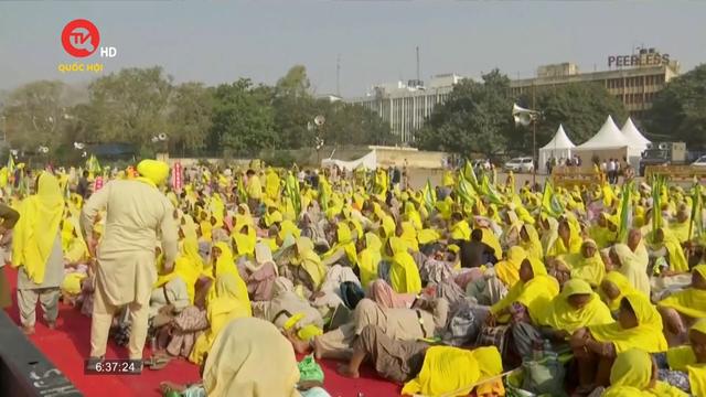 Hàng nghìn nông dân Ấn Độ tuần hành tại thủ đô New Delhi