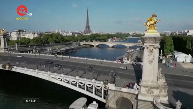Tổng thống Pháp hứa hẹn sẽ bơi trên sông Seine để chứng minh nước sạch