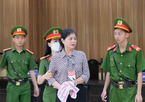 Cựu Giám đốc Sở GD-ĐT tỉnh Thanh Hóa bị đề nghị 4-5 năm tù
