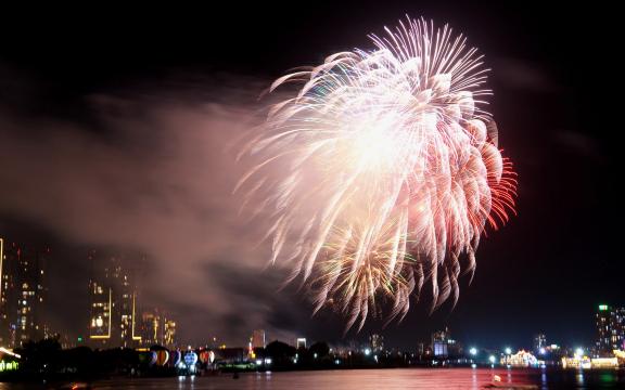 Người dân thành phố Thủ Đức có thêm địa điểm xem bắn pháo hoa đón năm mới

